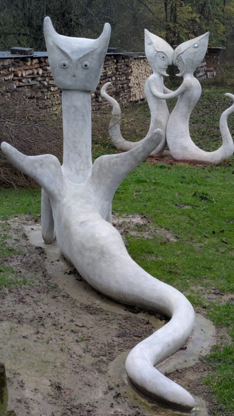 WhatsApp Image 2025-11-17 at 09.31.22_14678606